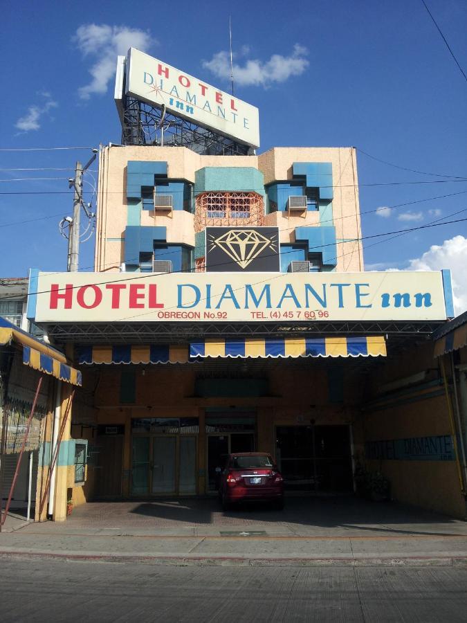 Hotel Diamante Inn Uriangato Eksteriør bilde